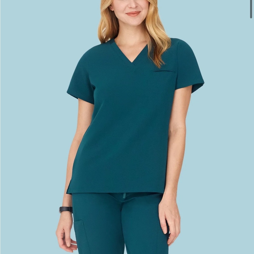 Caribbean blue mandal scrub set